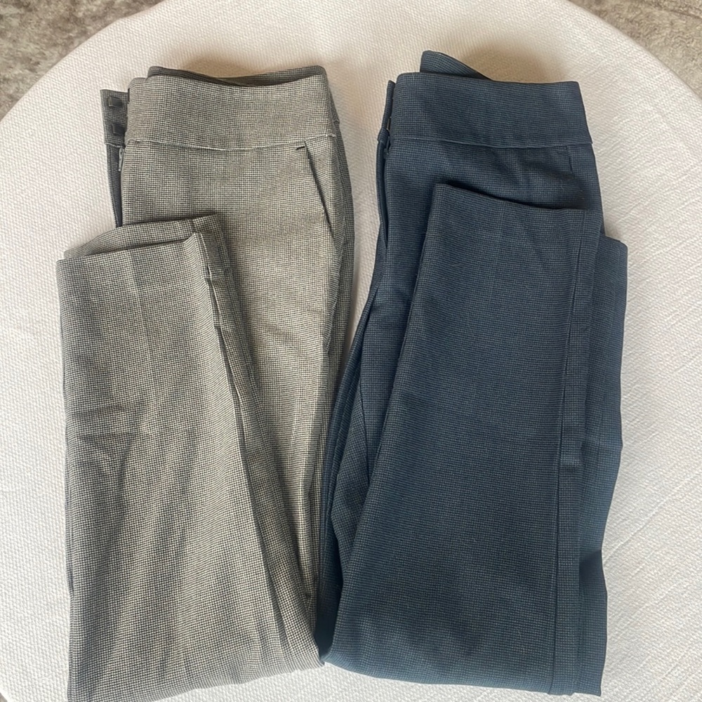 Lot of 2 pairs of pants - size 0